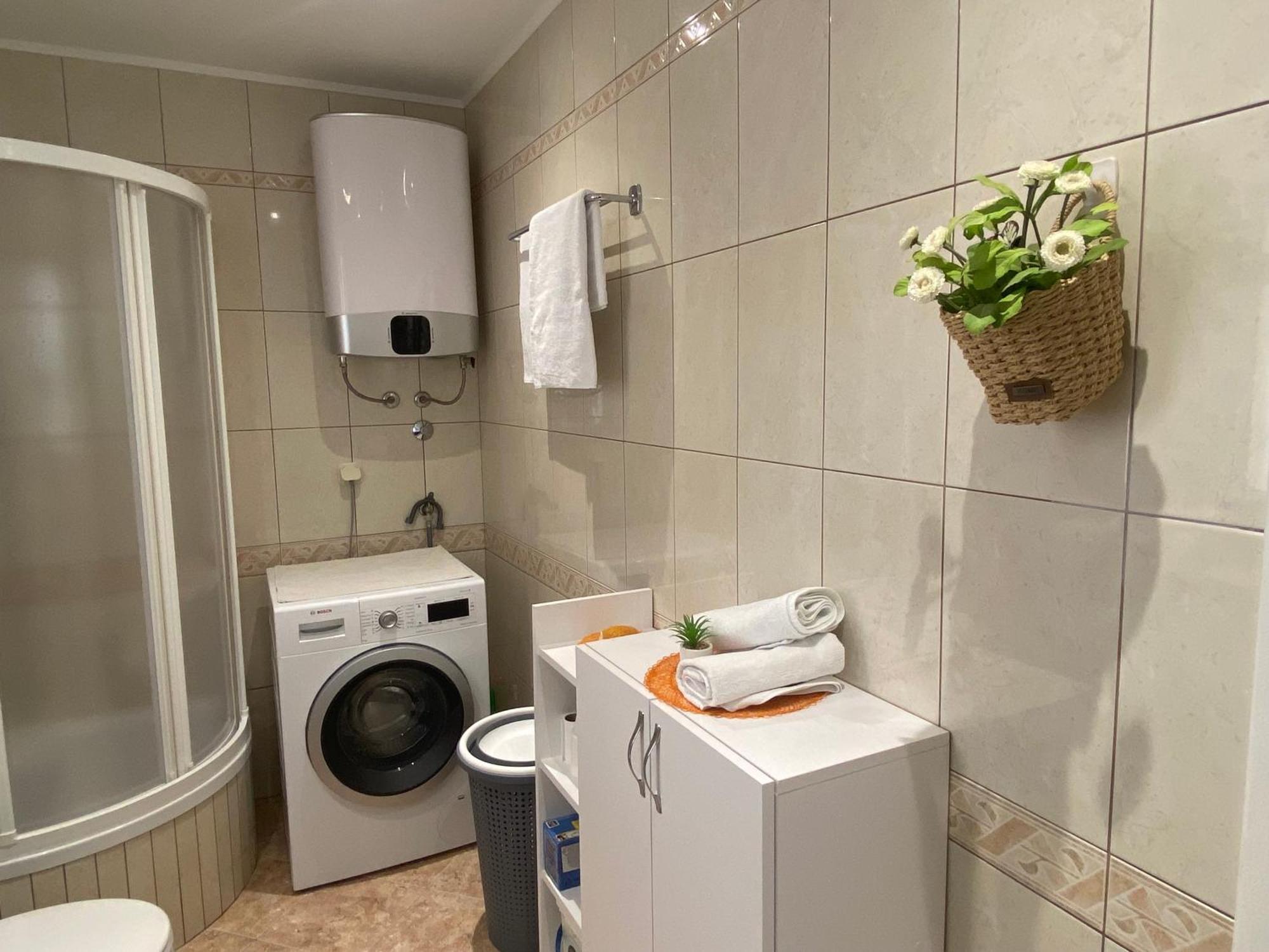 Apartment Simon - Old Stone Charm, Central Bol Life Extérieur photo