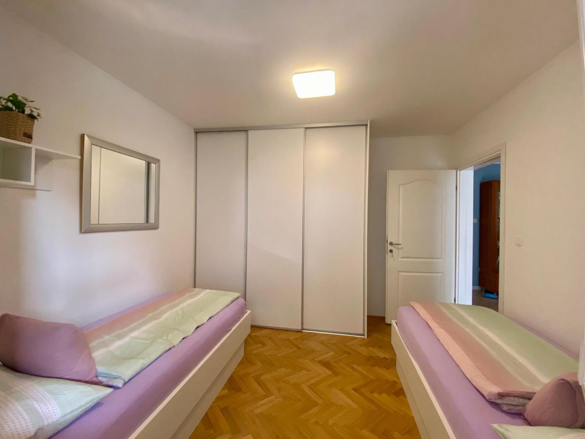 Apartment Simon - Old Stone Charm, Central Bol Life Extérieur photo